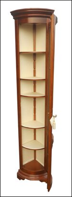 angoliera-cantonale-con-cristallo-bombato-e-ripiani-regolabili-a-scaletta