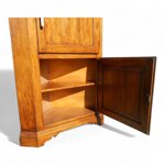 angoliera-doppia-porta-anta-pannellata