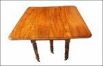 tavolo-a-bandelle-con-gamba-tornita-di-fine-800