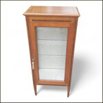 vetrina-classica-1-anta-intarsiata-stile-maggiolini