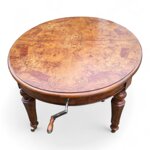 tavolo-inglese-in-radica-di-frassino-olivato