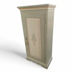 dispensa-provenzale-dipinta-a-mano-con-fiori