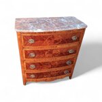 piccolo-comoncino-da-ingresso-di-meta-900