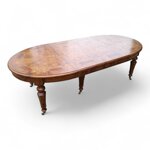 tavolo-inglese-in-radica-di-frassino-olivato