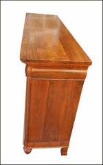 credenza-madia-due-porte-con-intarsio-realizzata-in-noce-massello