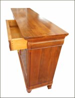 credenza-madia-due-porte-con-intarsio-realizzata-in-noce-massello