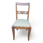 sedia-classica-con-schienale-intagliato