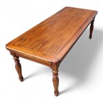 tavolo-artigianale-in-stile-800-in-noce-nazionale-realizzabile-su-misura