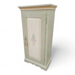 dispensa-provenzale-dipinta-a-mano-con-fiori