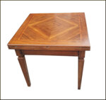 tavolo-classico-quadrato-allungabile-con-triplo-piano