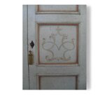 armadio-dispensa-porta-scope-laccato-decorato