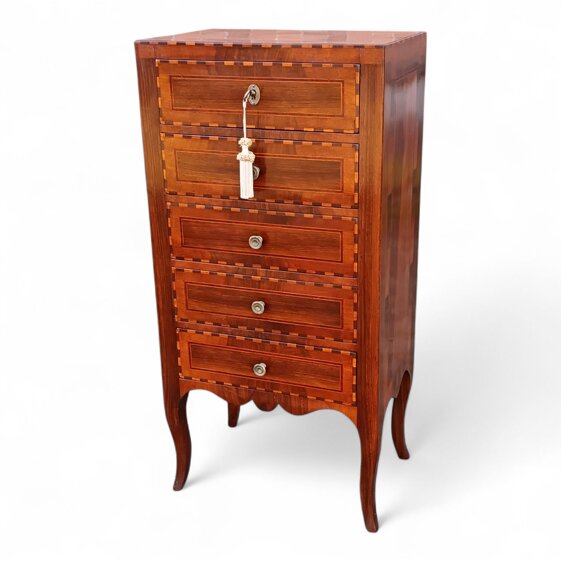 2901cca0-2c3e-4bb5-9fdd-c19efe80a2de