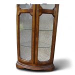 angoliera-cantonale-classica-due-porte-a-vetro