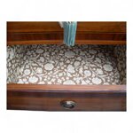 cassettierina-lastronata-in-noce-luigi-sedici