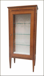 vetrina-maggiolini-1-porta-intarsiata-in-ciliegio