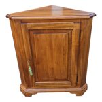 angoliera-cantonale-in-legno-massello