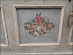 cassapanca-valtellinese-meta-800-dipinta-con-fiori-a-mano