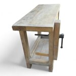 banco-da-lavoro-con-morsa-in-ferro