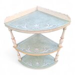 angoliera-cantonale-a-giorno-dipinta-e-decorata-a-mano