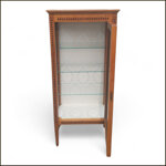 vetrina-classica-1-anta-intarsiata-stile-maggiolini