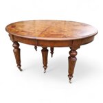 tavolo-inglese-in-radica-di-frassino-olivato