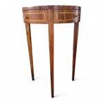 piccola-consolle-da-ingresso-demilune-con-intarsio