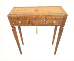 consolle-lastronata-ed-intarsiata-a-mano-con-stella-sul-piano