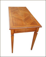 tavolo-artigianale-classico-a-consolle-apribile-con-intarsio