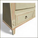 armadio-provenzale-laccato-a-mano-con-specchio