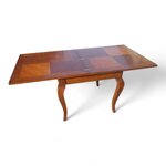 elegante-tavolo-quadrato-intarsiato-apribile