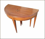tavolo-consolle-a-mezzaluna-intarsiato-allungabile