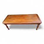 tavolo-artigianale-in-stile-800-in-noce-nazionale-realizzabile-su-misura