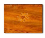 elegante-comoncino-piccolo-como-da-ingresso