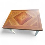 tavolo-classico-con-piano-in-noce-e-basa-laccata-a-mano-a-vecchio