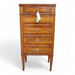 cassettierina-lastronata-in-noce-luigi-sedici