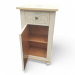 portatelefono-in-stile-toscano-con-decori-manuali