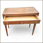 scrittoio-luigi-sedici-intarsiato-tre-cassetti