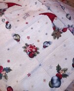 copri-tavola-arredo-disegno-gnomo-della-fortuna-140x180-cm