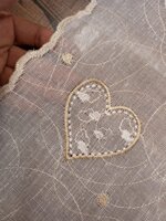 tendina-a-metraggio-ricamata-larghezza-60-cm-vendita-a-tagli-da-100-cm