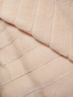 pelliccetta-color-bianco-latte-taglio-da-150x100-cm