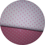 percalle-di-puro-cotone-cm150h-fantasia-cuori-m-bianchi-fondo-rosa