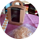 kit-composto-da-paglietta-adesivo-handmade-e-box-automontante-cm10x10x12h