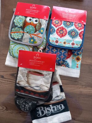 tris-canavaccio-guantone-e-presina-in-spugna