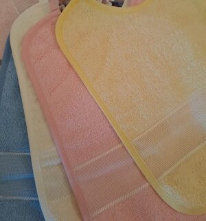 bavaglino-in-spugna-con-elastico-cm-26x32