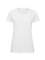 t-shirt-sublimatica-modello-donna-bianca-leggermente-sfiancata