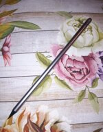 matita-temperata-con-fusto-in-argento-tappino-argento-semini-di-farfalle