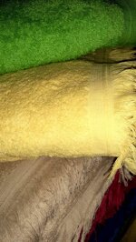 telo-mare-in-spugna-frangiato-ai-due-lati-cm90x180