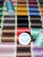 set-composto-da-118-spolette-mez-filo-per-cucire-a-macchinamano-100-mt-cadauna