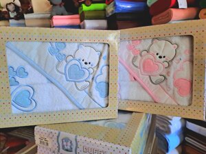 set-baby-shower-bavaglino-asciugamano-e-accappatoio