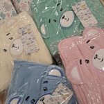 accappatoio-in-spugna-baby-rosa-celeste-panna-e-tiffany